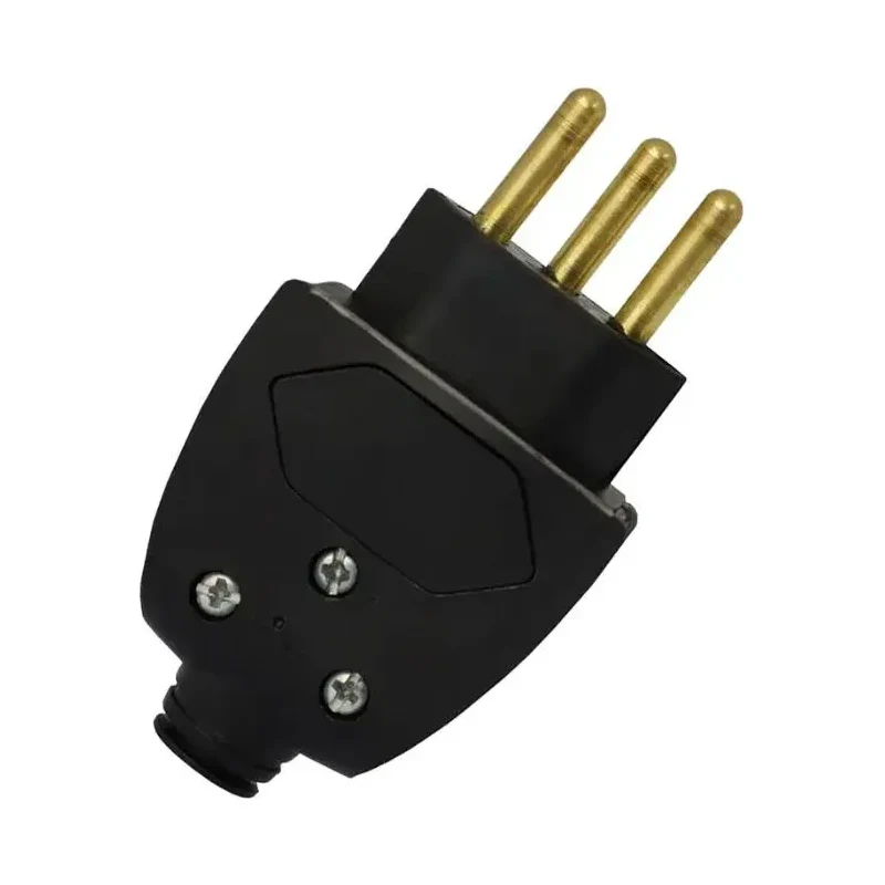Plug V-008 C
