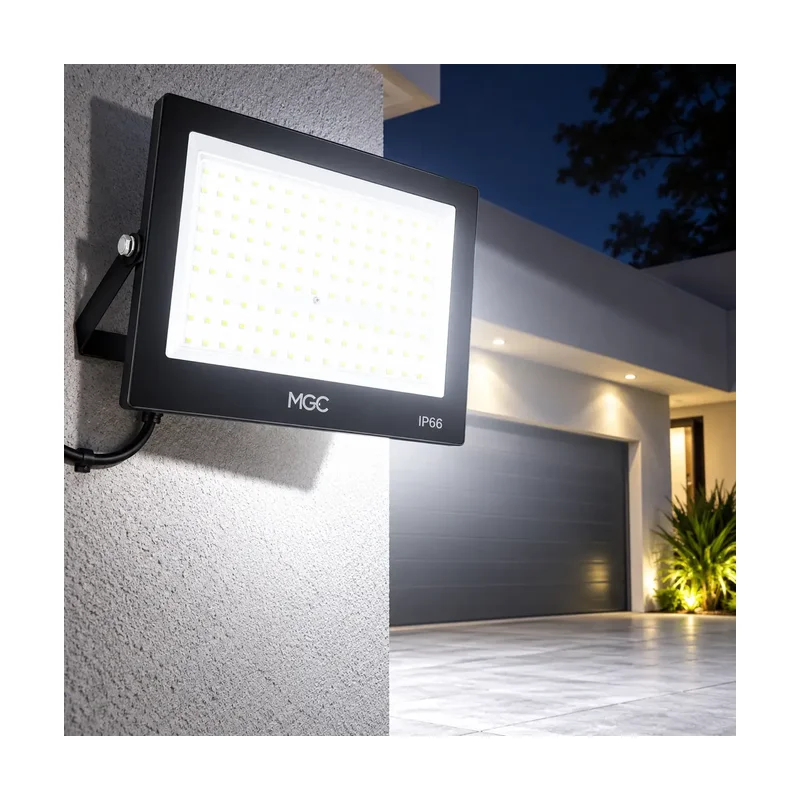 Refletor LED 400W BIV 6500K IP66 - 24x20CM - MGC